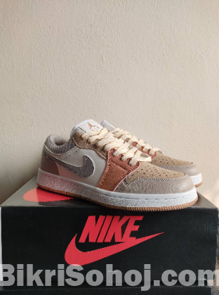 NIKE air jordan 1 milan low